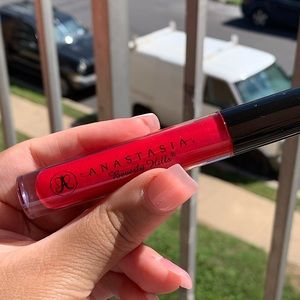 ANASTASIA BEVERLY HILLS “WEEKEND BARBIE” GLOSS